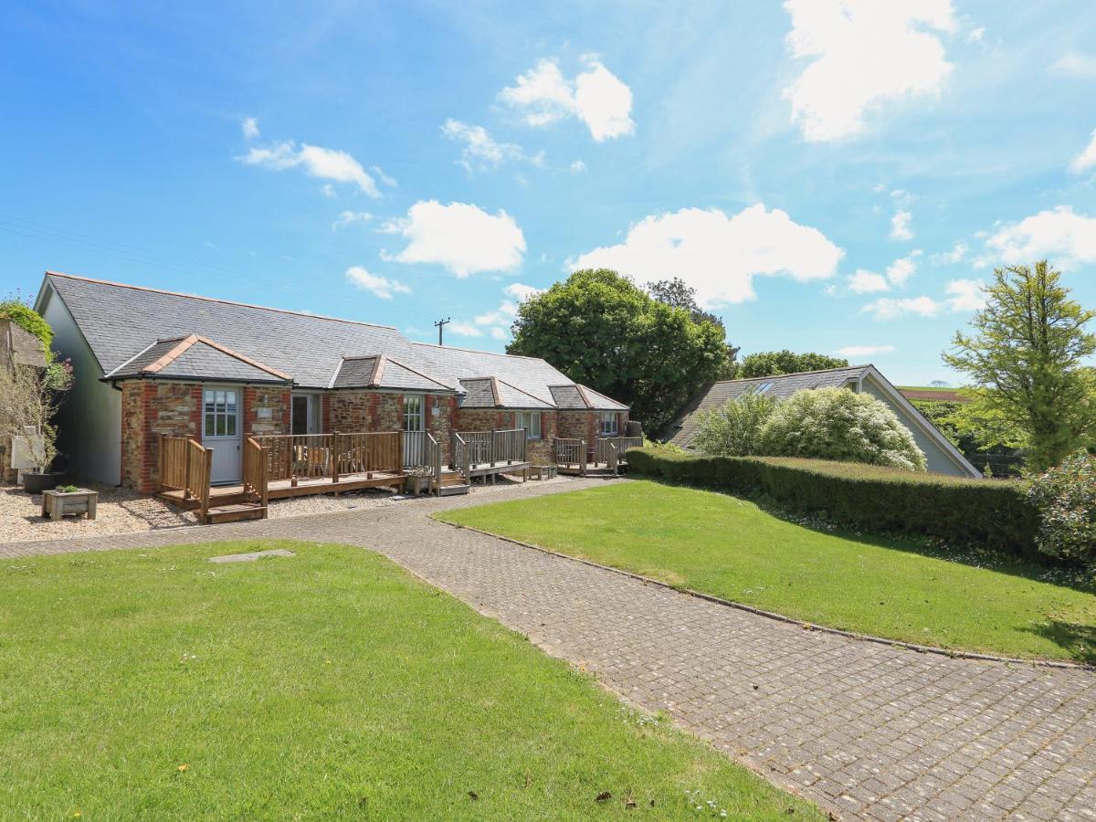 Keepers Lodge, Hillfield Village Дартмаут Экстерьер фото