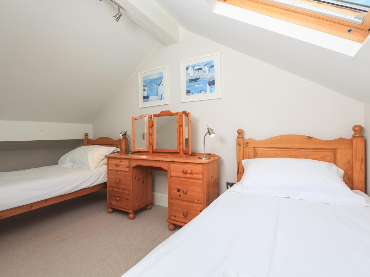 Keepers Lodge, Hillfield Village Дартмаут Экстерьер фото