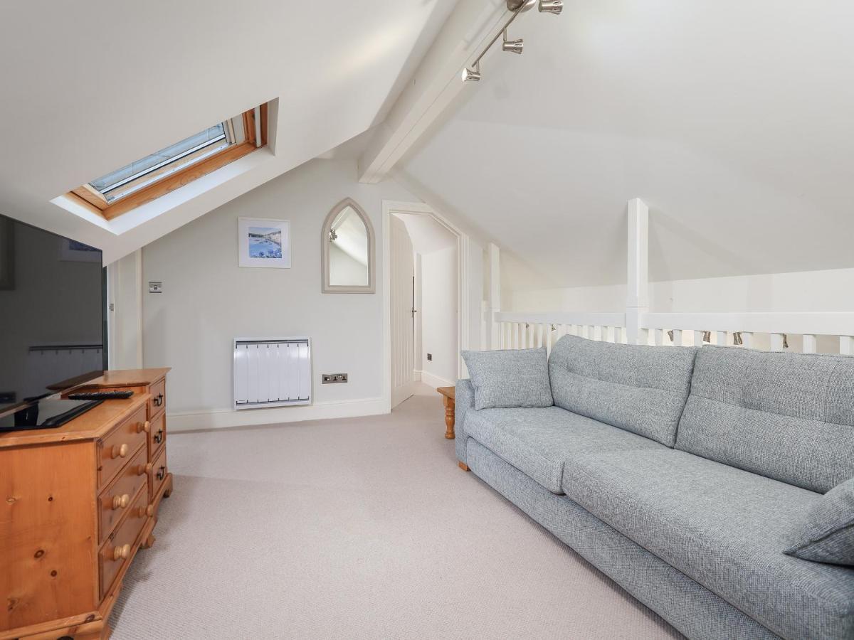 Keepers Lodge, Hillfield Village Дартмаут Экстерьер фото